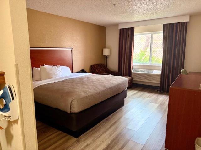 Quality Inn & Suites Golden - Denver West Lakewood Kültér fotó